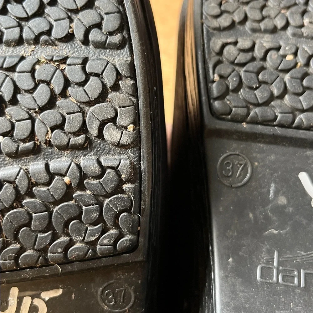 Dansko XP 2.0 Professional Black Clogs Size 37 - Picture 3 of 5